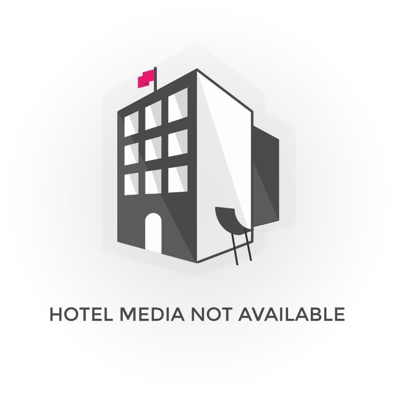 Super 8 Martinsburg Hotel Bagian luar foto